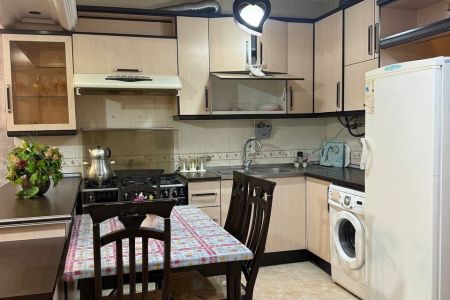 Renting a furnished suite in Kashan - below the ground floor
