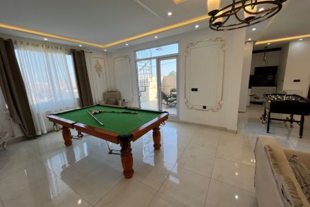 ویلا دوبلکس استخردار در شاندیز - ویرانی