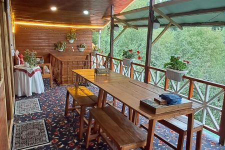 رزرو خانه روستایی دو طبقه در لفور - بورخانی