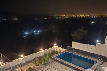 خانه ویلایی استخردار نزدیک باغ بهادران - فردیس