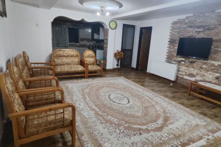 اجاره خانه حیاط دار در اسالم - خاله سرای ۵۷