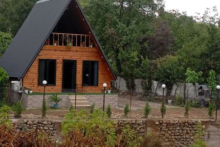 کلبه سوئیسی در شاندرمن - نیلاش