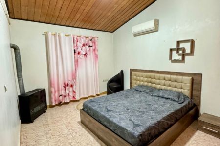 ویلای استخردار نزدیک دهکده ساحلی در انزلی