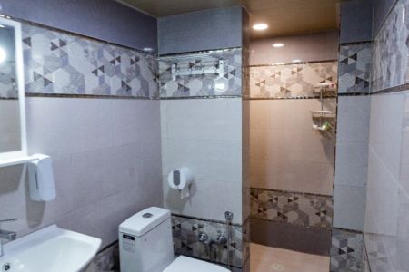 اجاره سوئیت دو خوابه در بندر انزلی - طبقه ۲