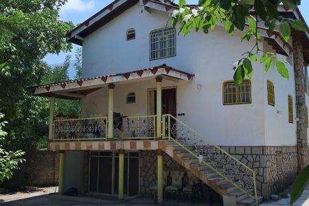 اجاره ویلا حیاط دار در کلاردشت - حسنکیف