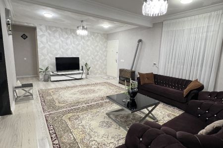 اجاره خانه ویلایی در جاده سراوان - گلسرک