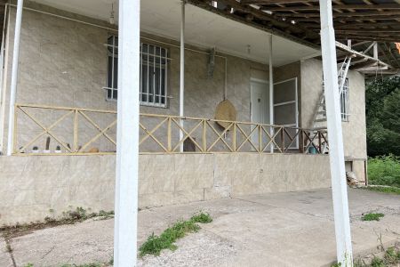 اجاره خانه ویلایی در جاده سراوان - گلسرک