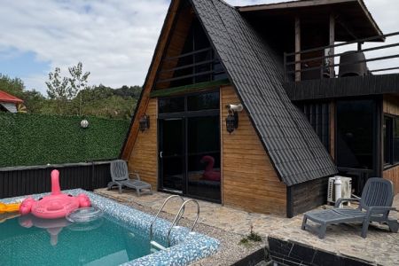 Swiss Cottage Rent in Lahijan - Azarestanki