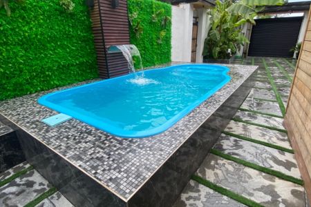Renting a Swiss cottage with a pool in Fuman - Nogarab