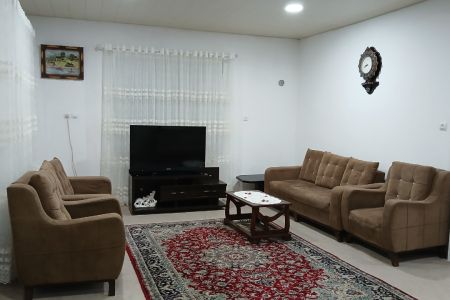 خانه ویلایی با حیاطی دلباز در خمام - چوکام