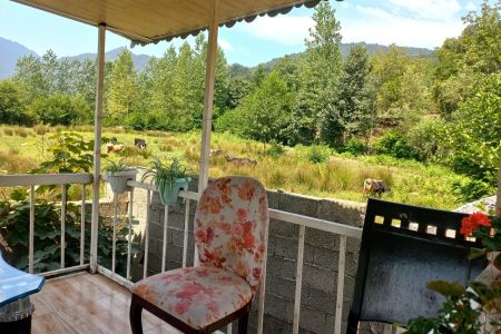 خانه ویلایی با چشم انداز کوه در قلعه رودخان