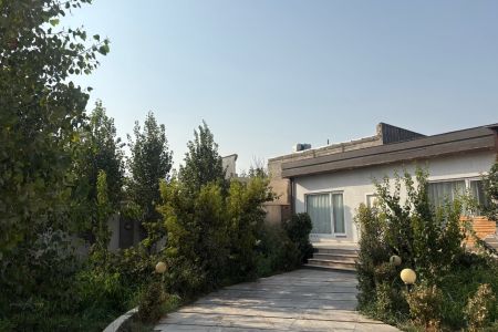 اجاره ویلا استخردار در چهارباغ - سنقرآباد