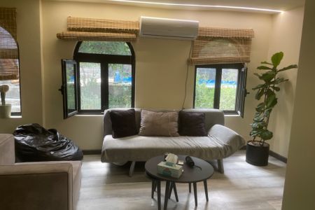 سوئیت با استخر و حیاطی دلباز در لواسان - نارون