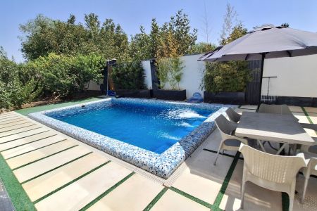 اجاره ویلا استخردار در چهارباغ - رامجین