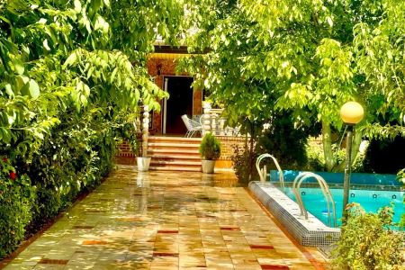 اجاره ویلا با استخر روباز در چهارباغ - آغچه حصار