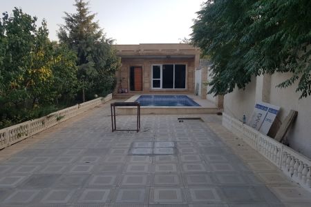 اجاره ویلا استخردار در چهارباغ
