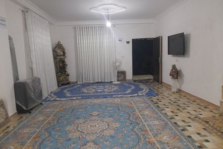 اجاره خانه ویلایی در شفت - سالک معلم