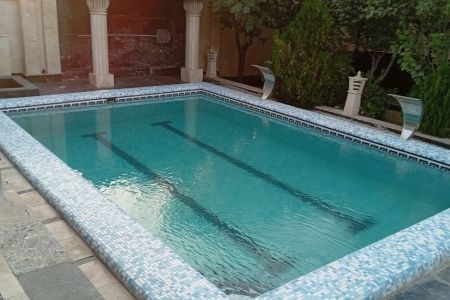 اجاره ویلا استخردار در چهارباغ - زعفرانیه