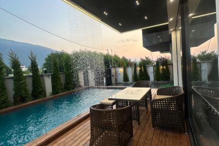ویلا استخردار در نمک آبرود - مسده - ۴ خوابه