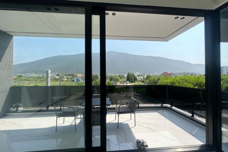 ویلا استخردار در نمک آبرود - مسده - ۴ خوابه