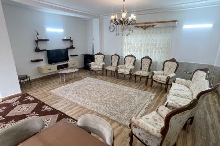 خانه حیاط دار در چالوس - فرج آباد - همکف
