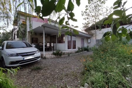 اجاره سوئیت حیاط دار در سراوان
