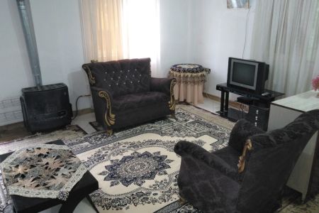 سوئیت در فومن - گربه کوچه - همکف