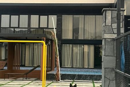 ویلا دوبلکس استخردار در رودهن - مهرآباد