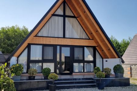 کلبه سوئیسی در متل قو - سی سرا