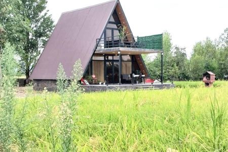اجاره کلبه سوئیسی در نزدیکی جنگل گیسوم
