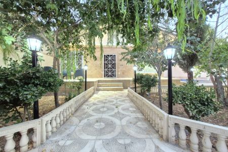 ویلا در چهارباغ - عرب آباد خسروی