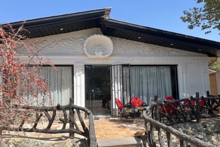 اجاره ویلا استخردار در چهارباغ - شهرک زعفرانیه