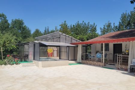 ویلا با استخر و جکوزی در شفت - فشالم