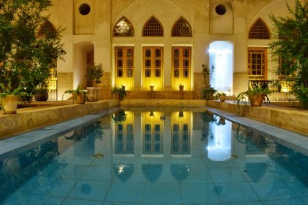 اجاره هتل سنتی در کاشان - اتاق صدف