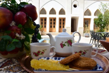 اجاره هتل سنتی در کاشان - اتاق صدف