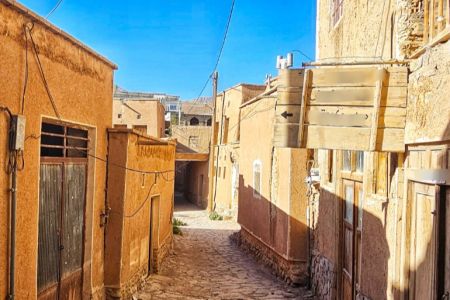 اجاره سوئیت اصیل در کاشان - برزک