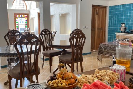 هتل سنتی در کاشان - اتاق عقیق