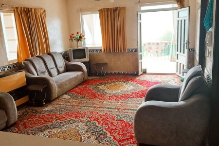 خانه بالکن دار در علی آباد - خاک پیرزن