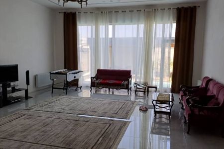 اجاره ویلا استخردار در تهراندشت - آران
