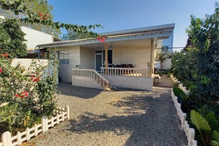 اجاره خانه ویلایی در زیباکنار - باغ محله