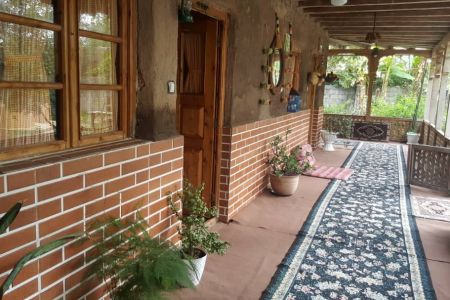 رزرو بوم گردی در کوچصفهان - فرشم - اتاق گیلوار