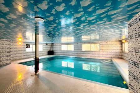 اجاره ویلا دو طبقه استخردار در چهارباغ