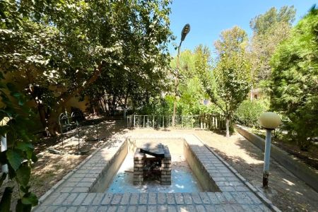 اجاره ویلا دو طبقه استخردار در چهارباغ