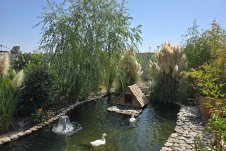 کلبه سوئیسی استخردار در مبارکه اصفهان - اکبرآباد