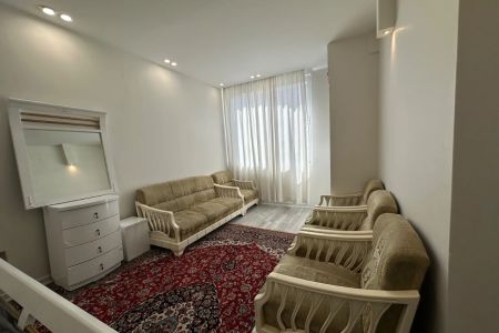 سوئیت نزدیک دانشگاه شریف در تهران - طبقه سوم