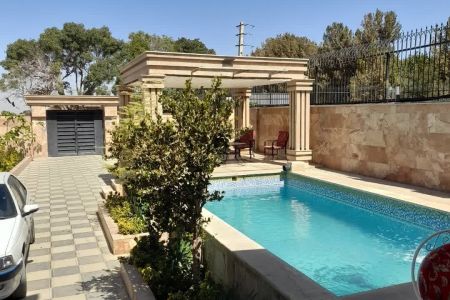 اجاره ویلا استخردار در چهارباغ - خیرآباد