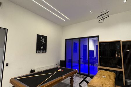 اجاره ویلا استخردار در چهارباغ - آغچه حصار