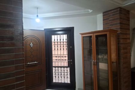 اجاره خانه ویلایی در دوهزار - برسه