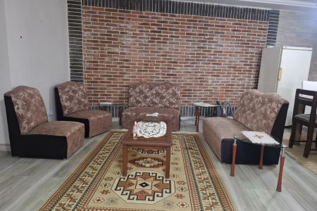 اجاره خانه ویلایی در دوهزار - برسه