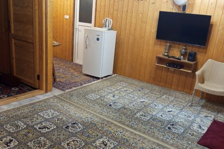 اجاره کلبه سفید تمشک رامسر - آلاچیق دار